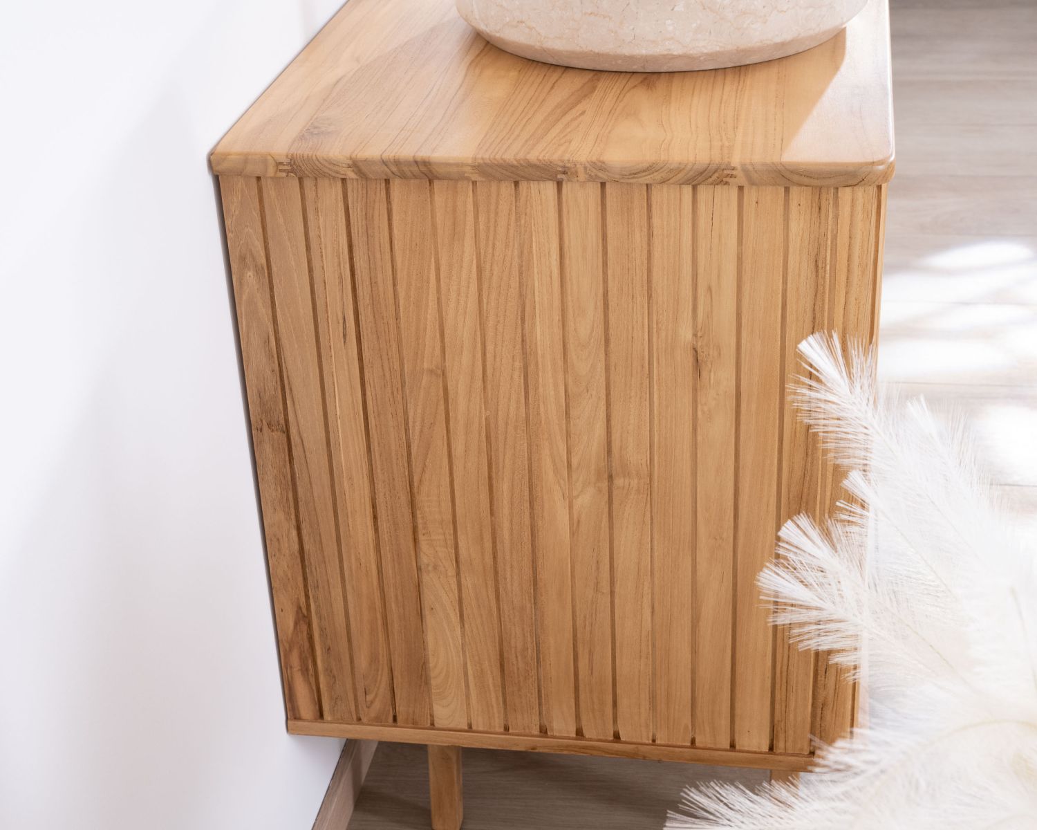 Mobiletto singolo "Aloha" dal design retrò in teak 80 cm