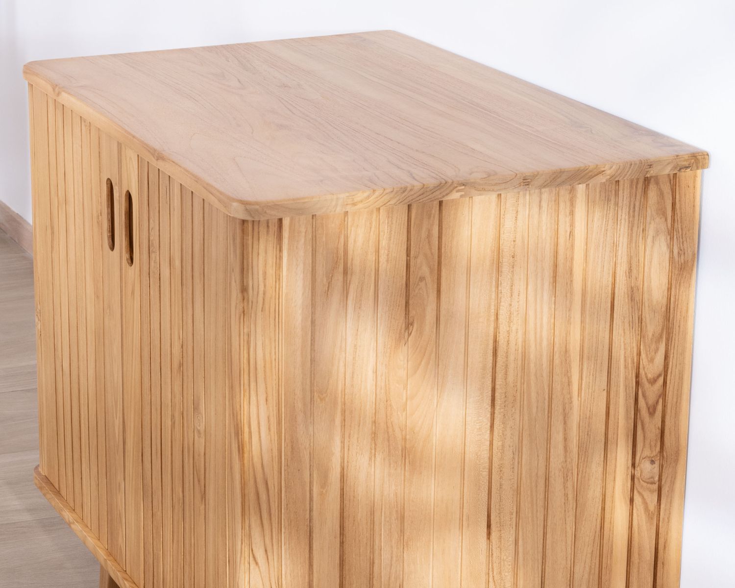 Mobiletto singolo "Aloha" dal design retrò in teak 80 cm