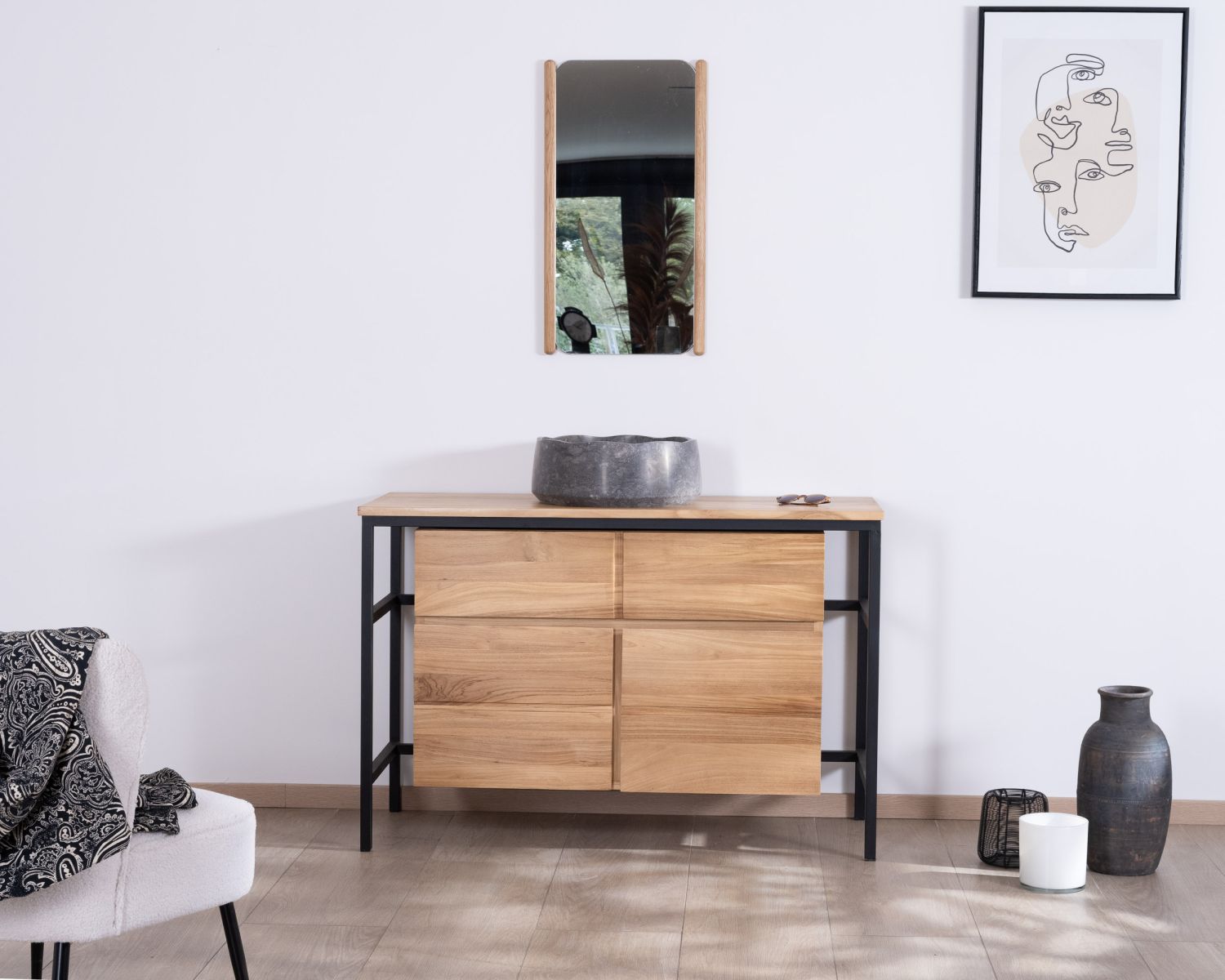 Mobile da 120 cm "Wavy" in teak contemporaneo con gambe di design in metallo