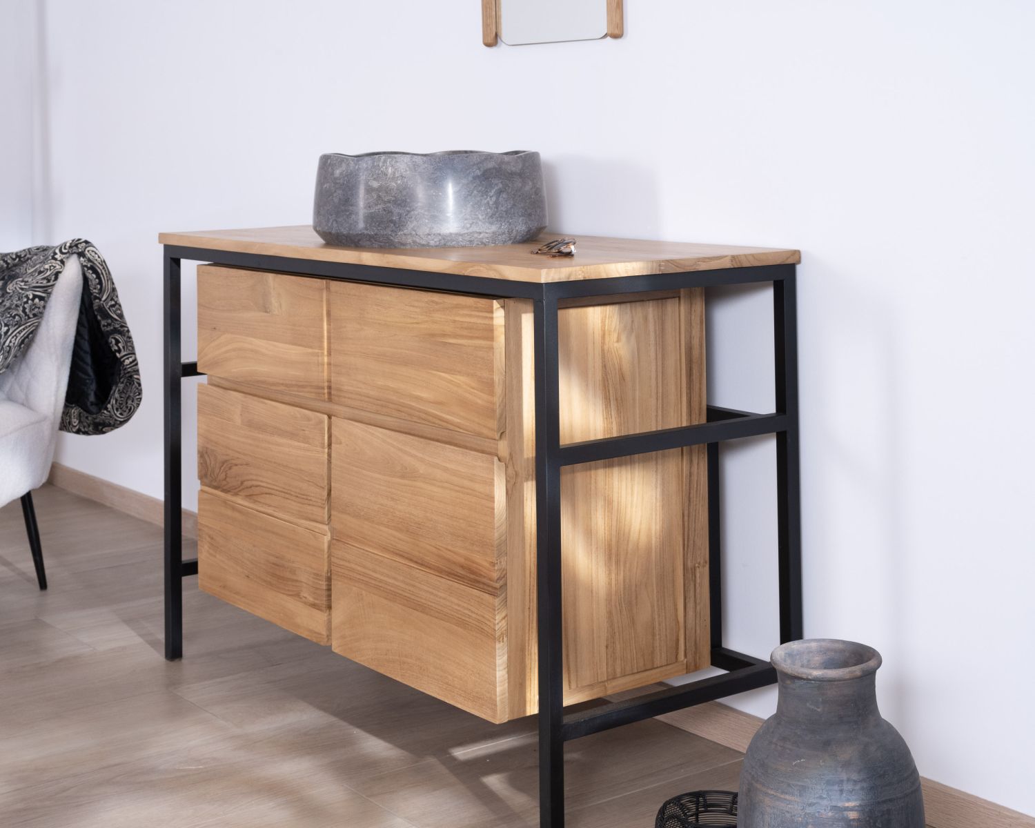 Mobile da 120 cm "Wavy" in teak contemporaneo con gambe di design in metallo