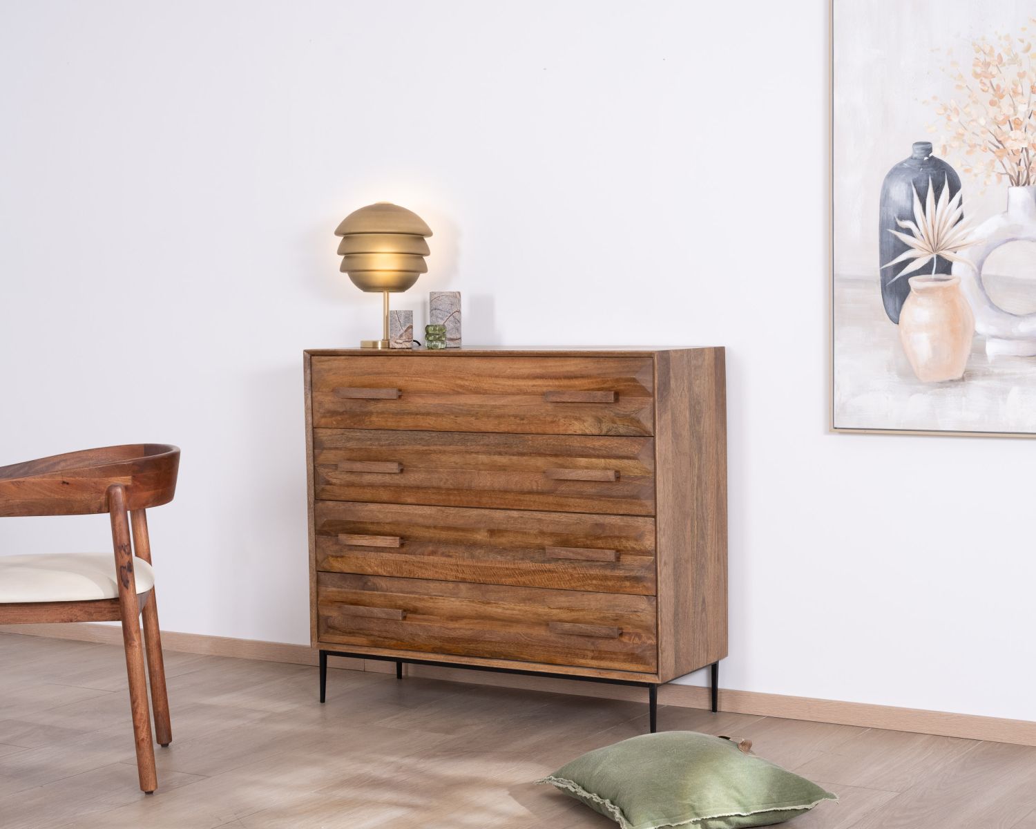 Cassettone a 4 cassetti "Presto" in legno di mango dallo stile retrò