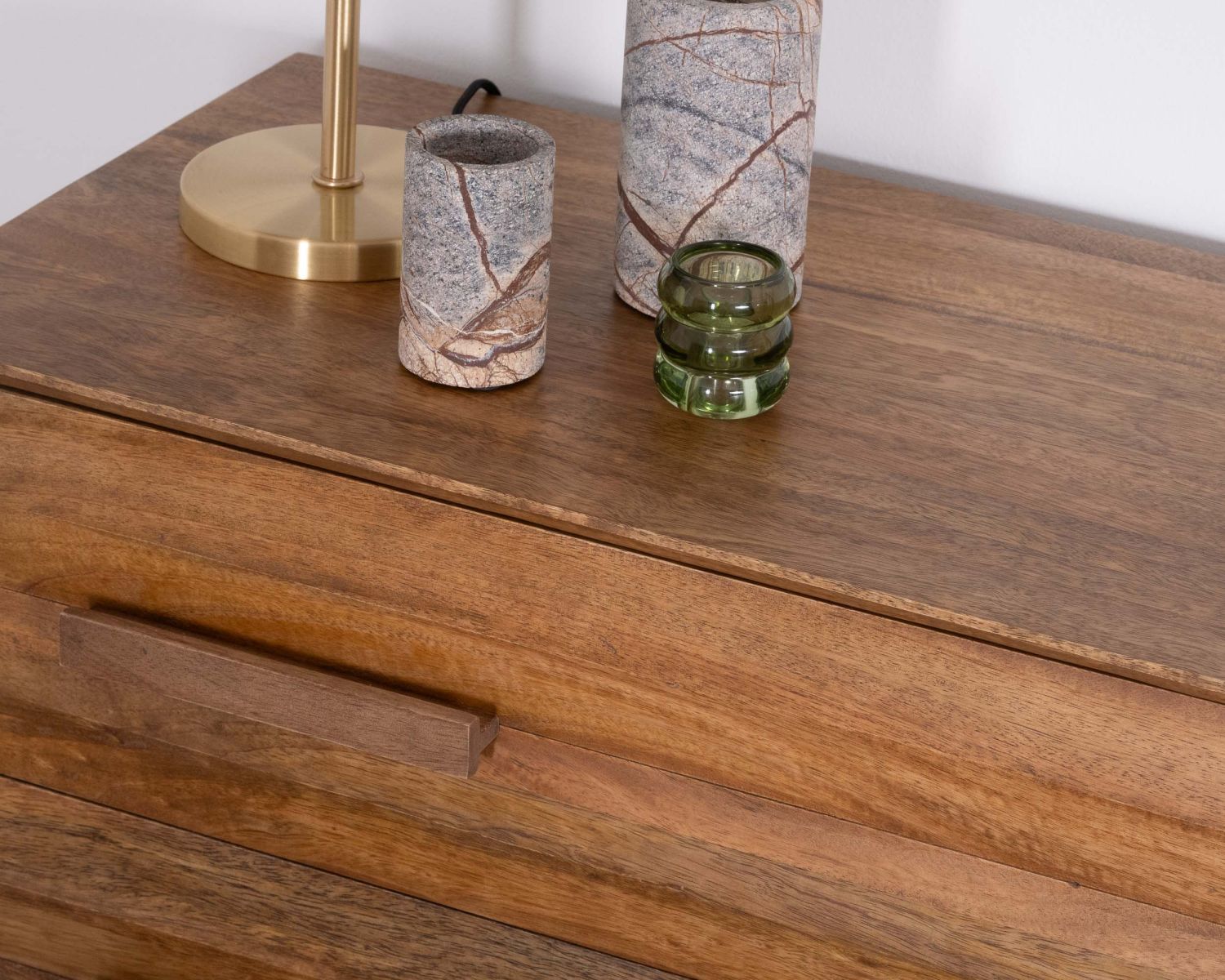 Cassettone a 4 cassetti "Presto" in legno di mango dallo stile retrò