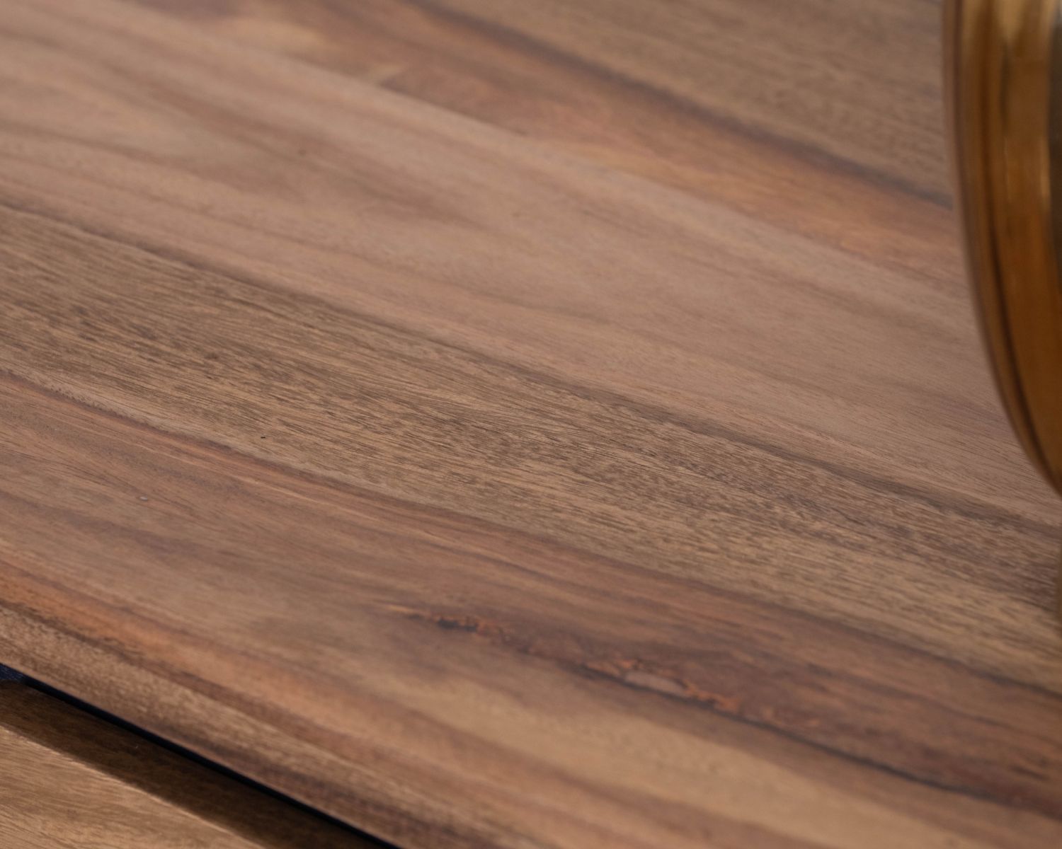 Credenza multigriglia "Enoa" con ripiani in vetro in palissandro e acacia 200 cm 