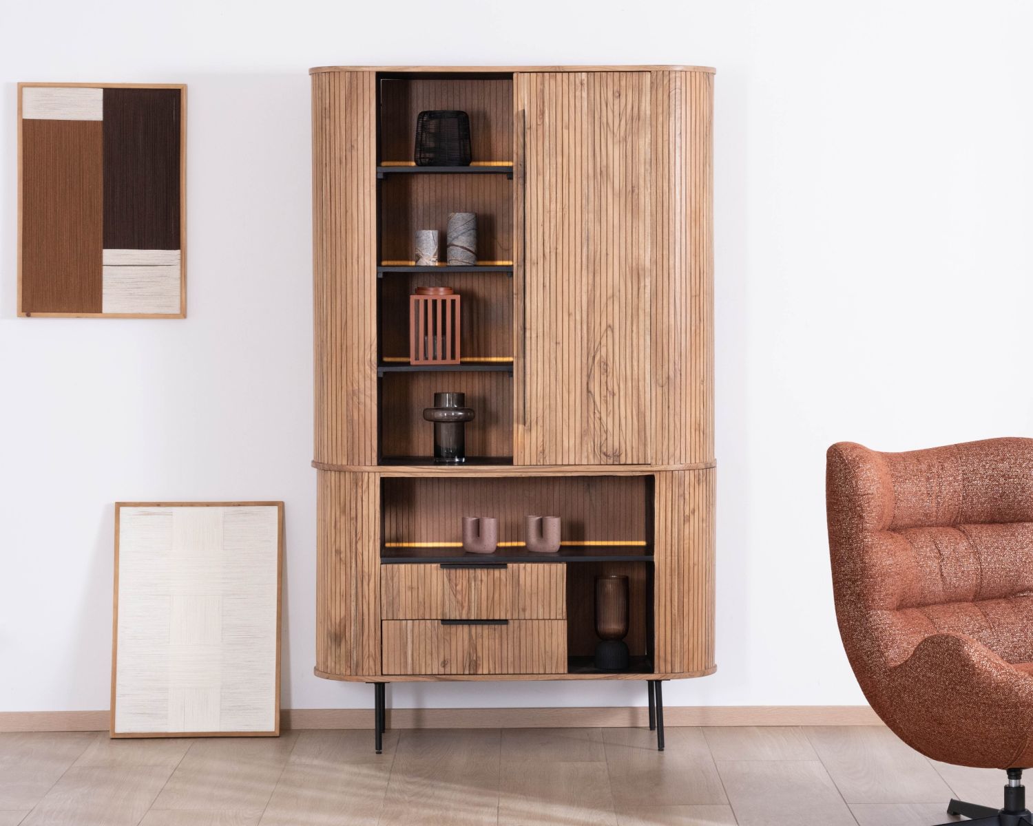 Colonna multiriparto dal design retrò in acacia "Bopee" con illuminazione a LED