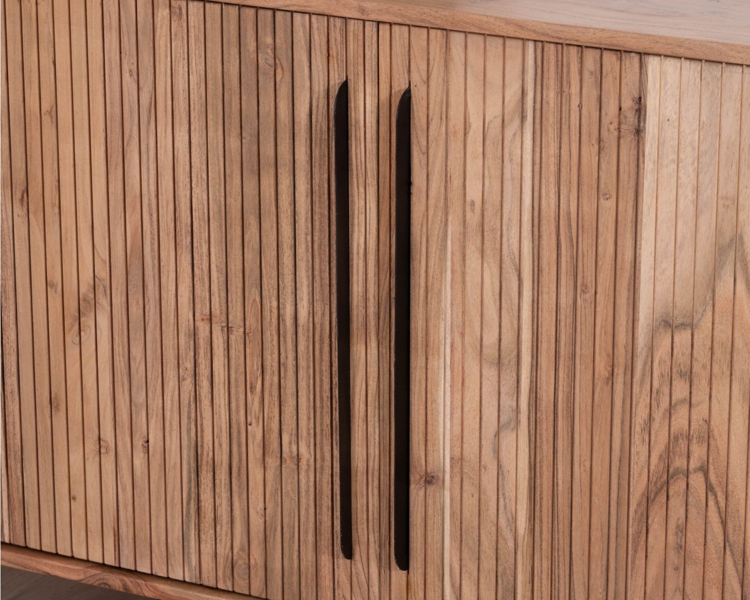 Credenza piccola in stile retrò in acacia "Bopee" 145 cm