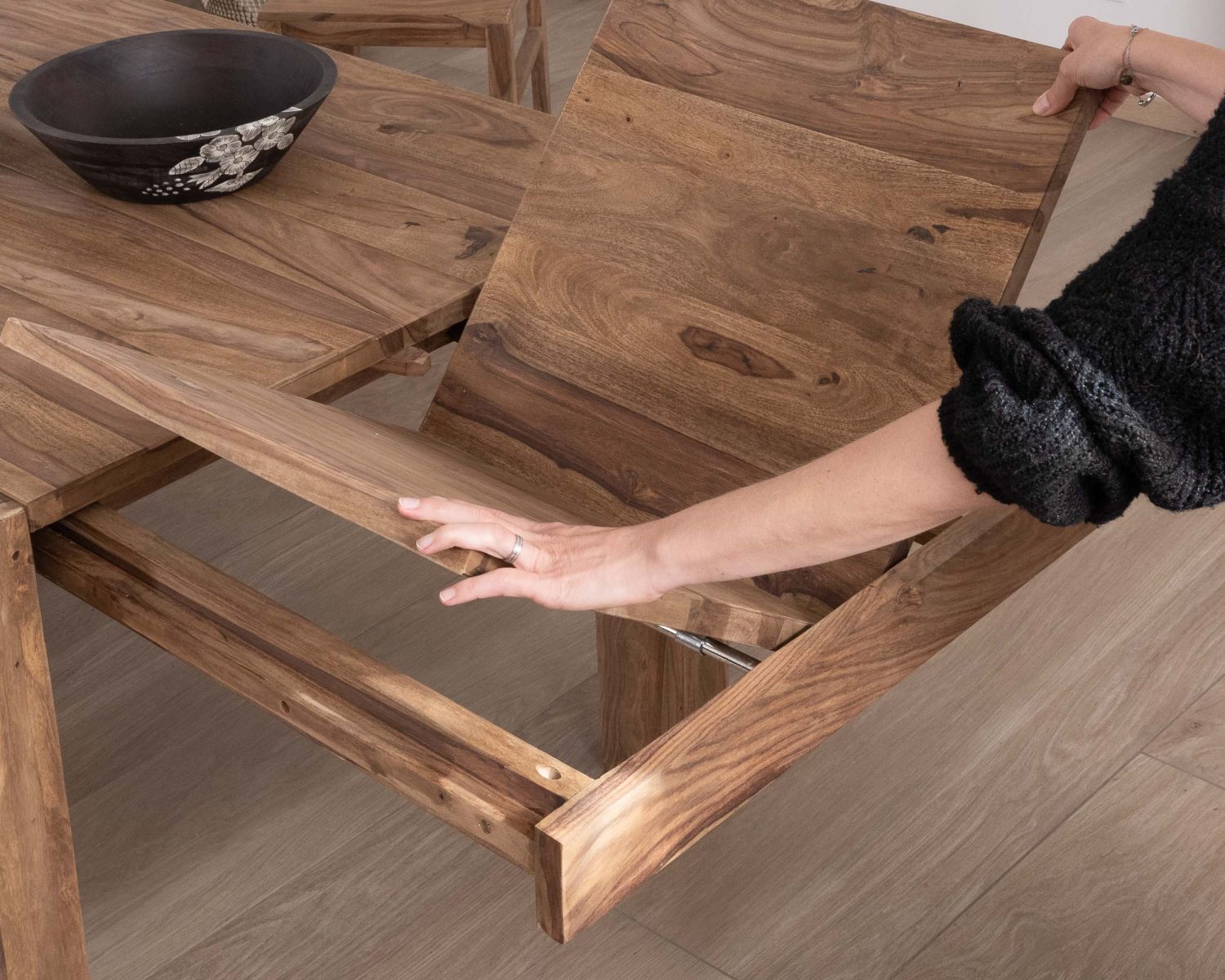 Tavolo da pranzo allungabile in palissandro "Kalanohé" 160 cm