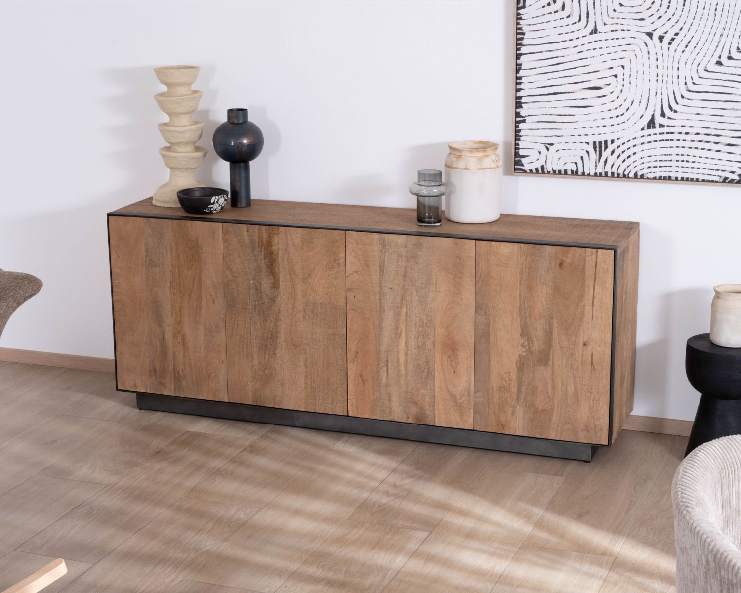 Credenza in mango massiccio "Santo", 4 ante 