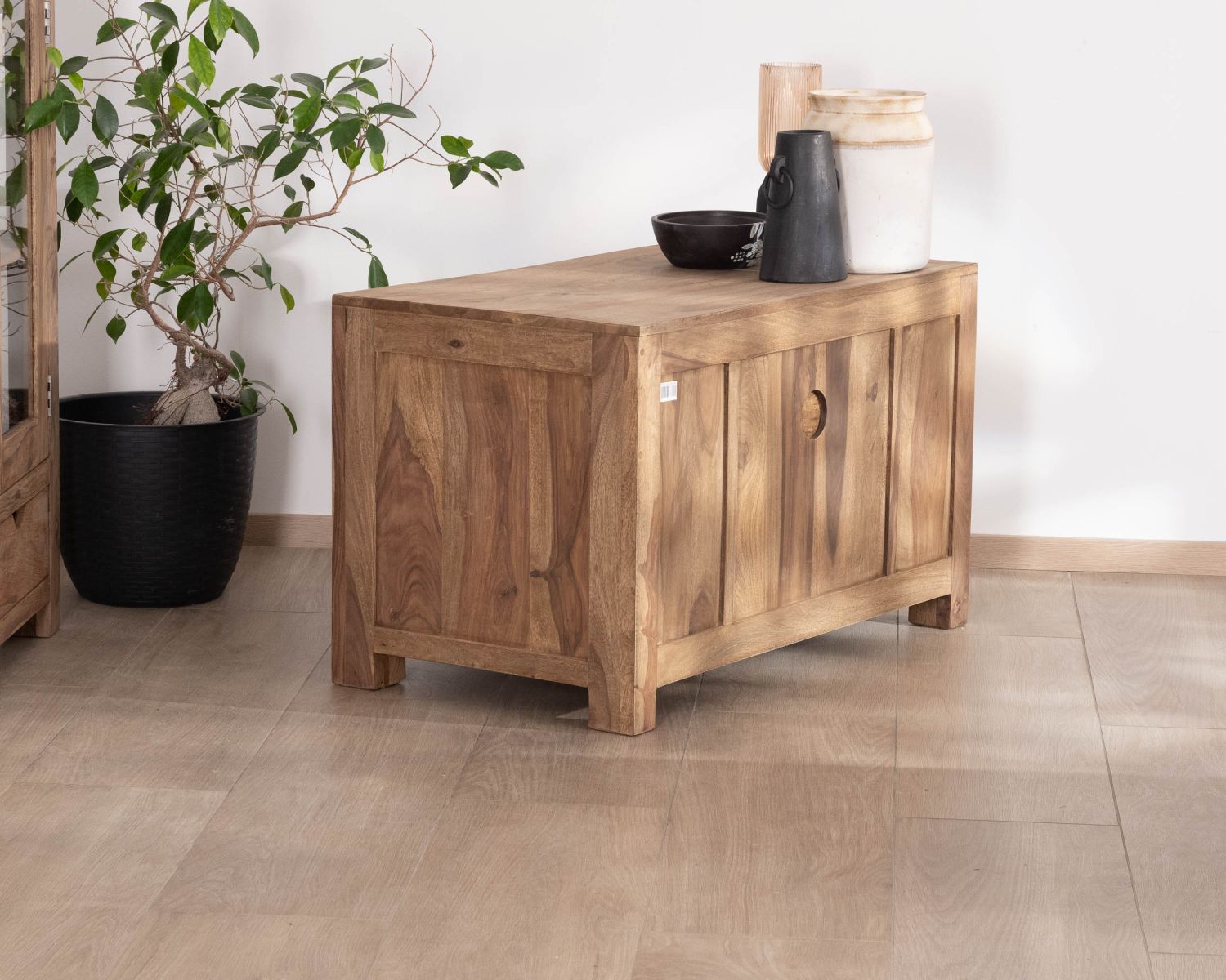 Porta TV compatto e funzionale in palissandro "Kalanohé" con nicchia e 2 cassetti