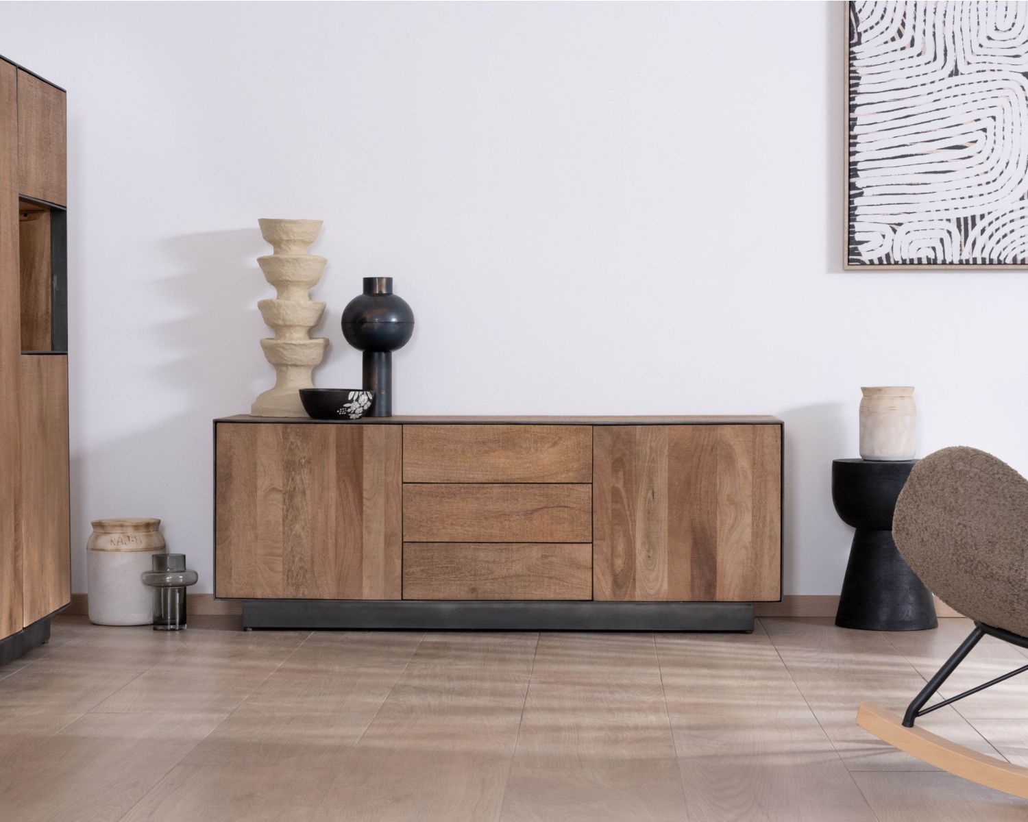 Porta TV in legno di mango "Santo" 150 cm con ante e cassetti