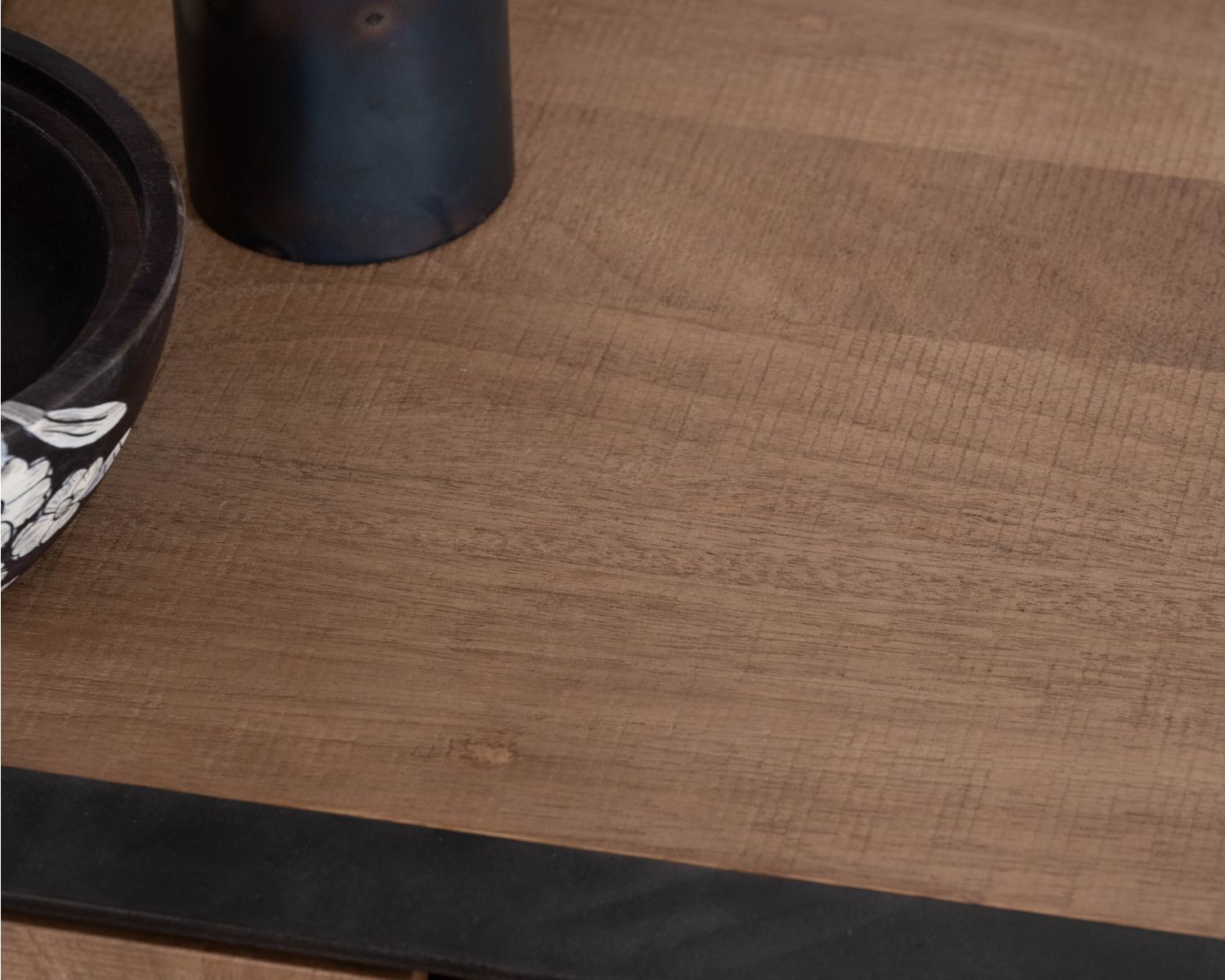 Porta TV in legno di mango "Santo" 150 cm con ante e cassetti