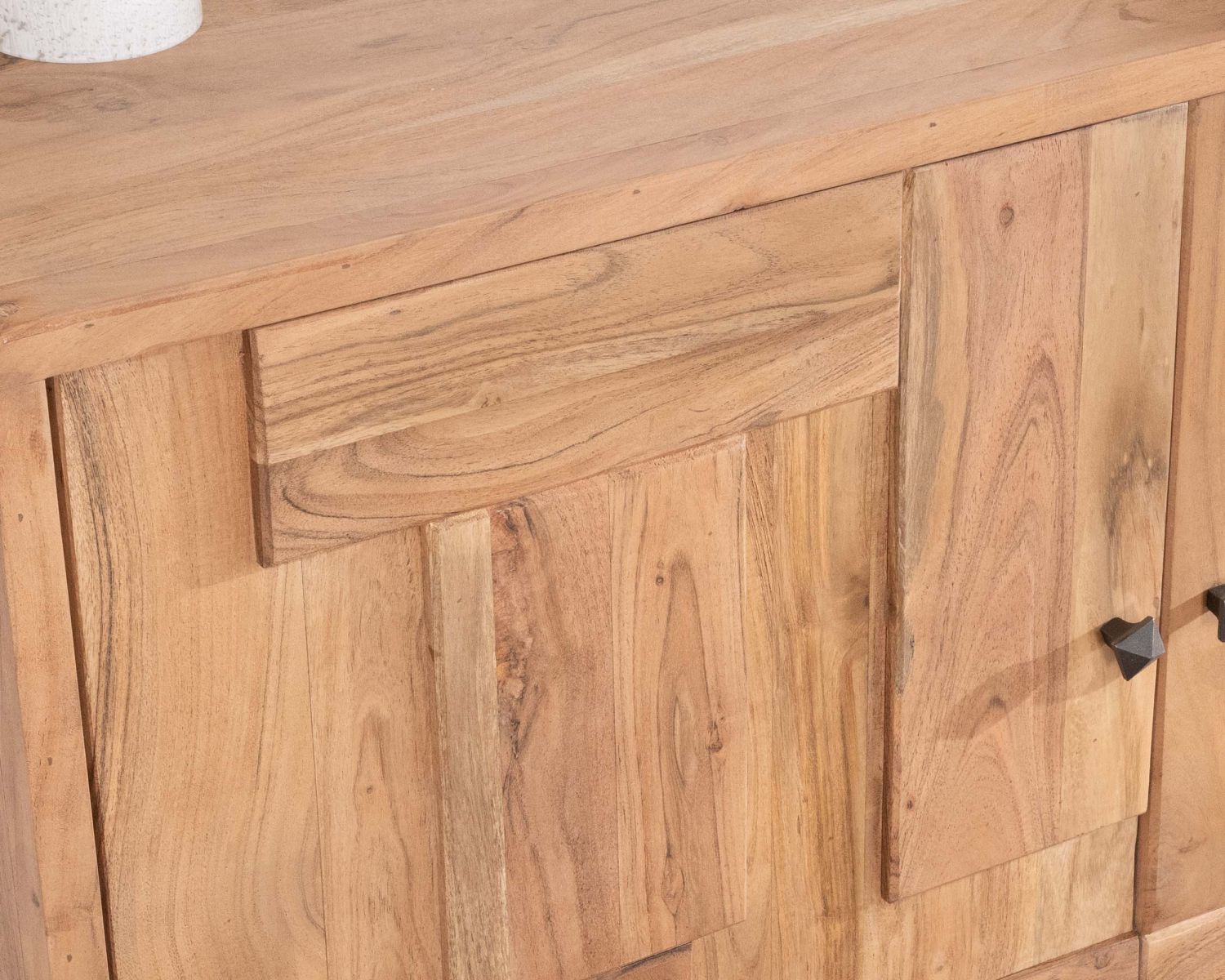 Credenza a 2 ante in stile retrò con frontali in acacia "Puzzle" 120 cm