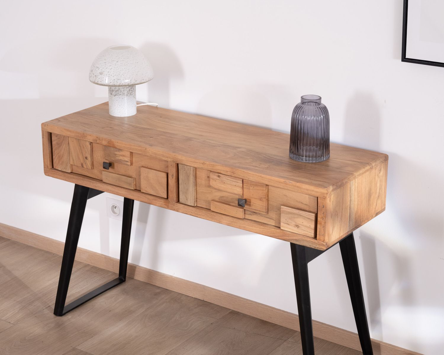 Consolle a 2 cassetti in acacia "Puzzle" con gambe in metallo nero, design arioso