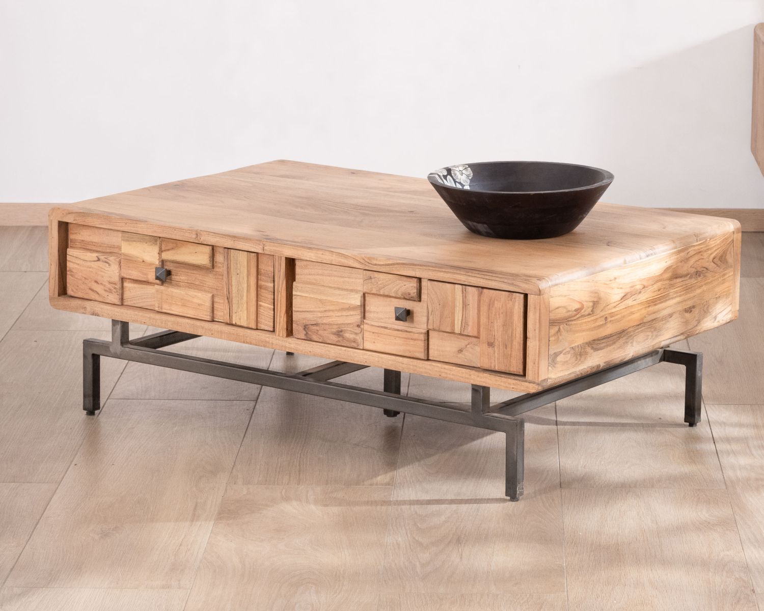 Tavolino di design retrò in acacia e metallo "Puzzle" 2 cassetti