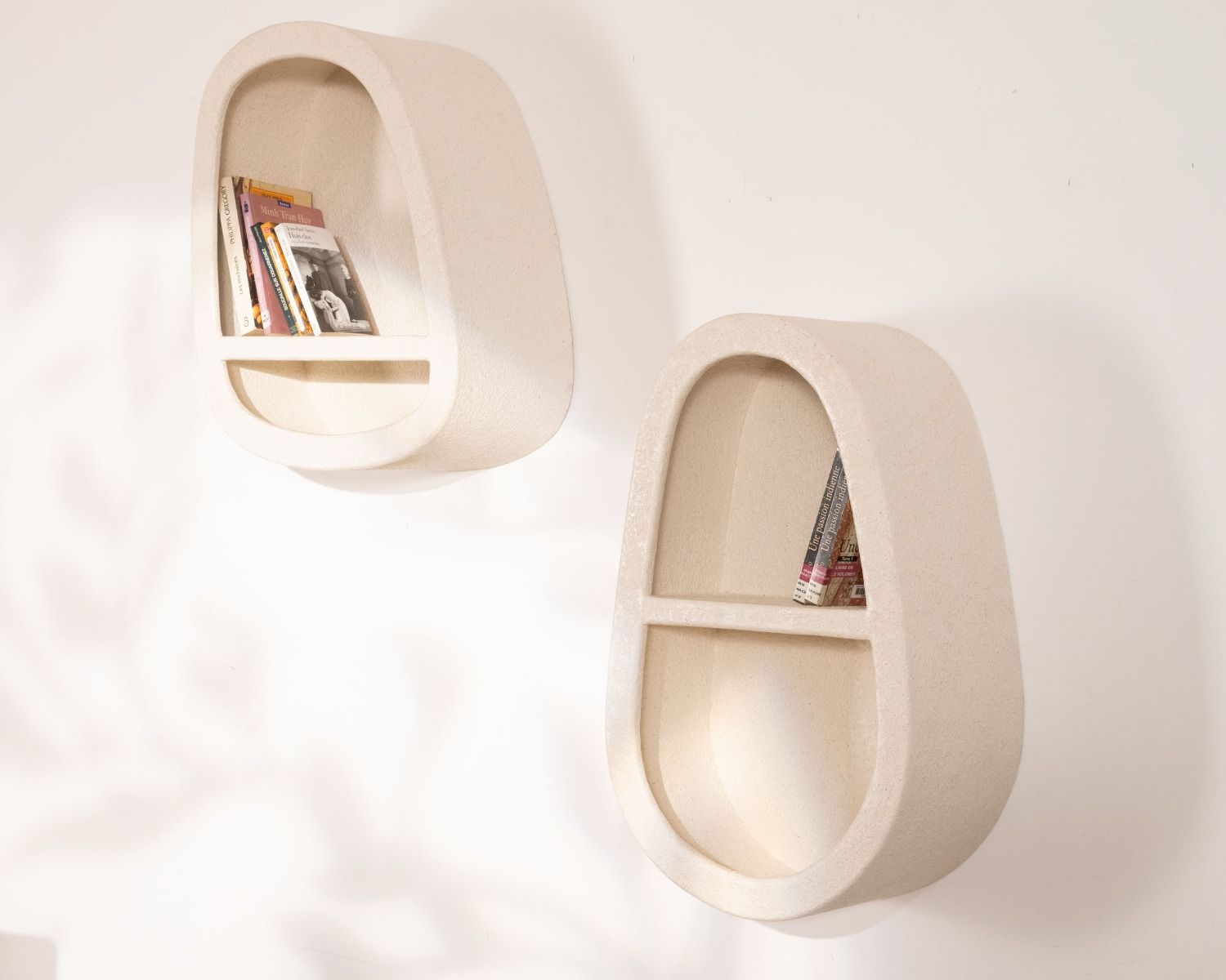 Etagère murale beige en marbre reconstitué forme goutte "Marbelita" 2 niveaux