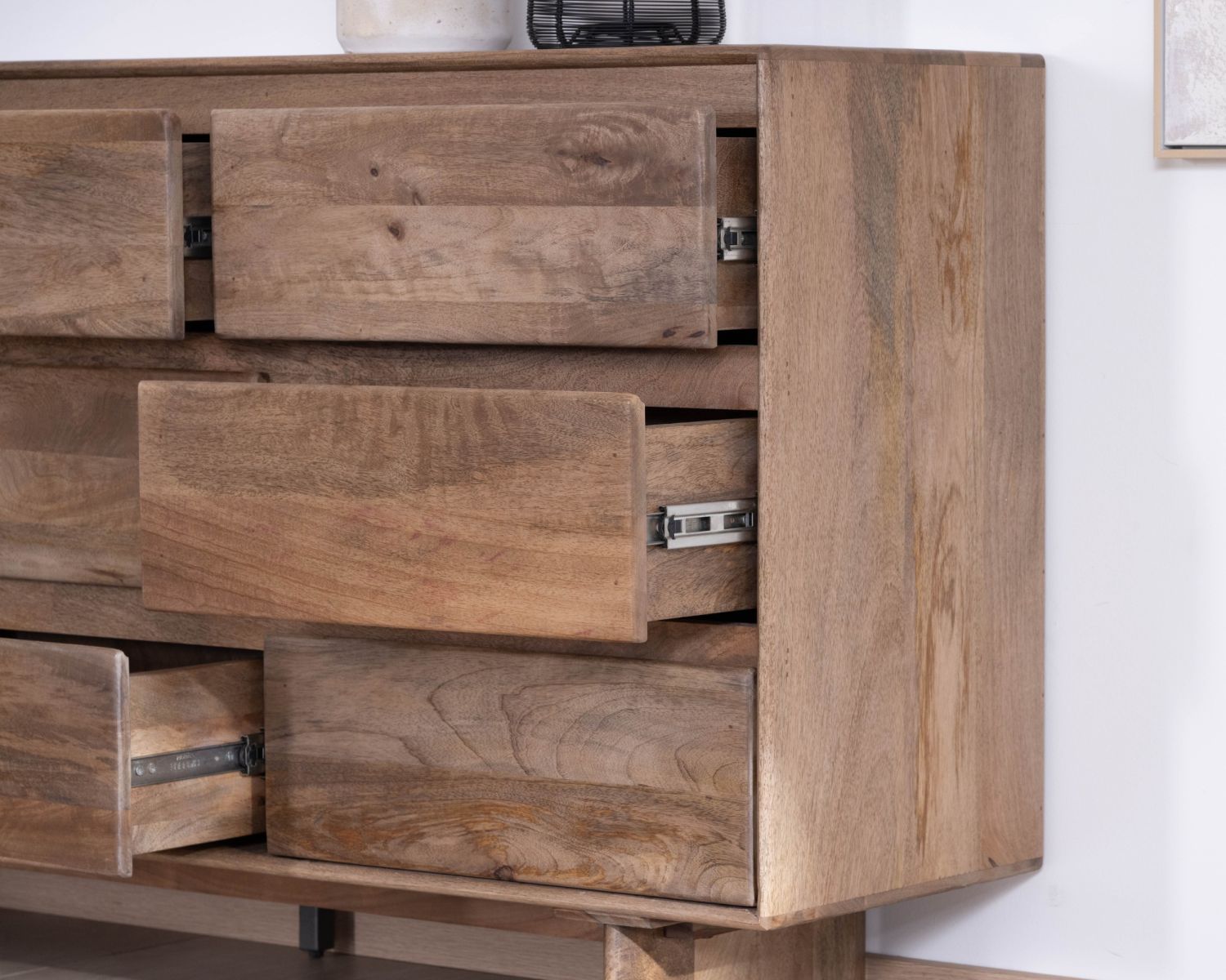 Cassettiera a 9 cassetti in legno massiccio di mango in stile "Geta" Japandi