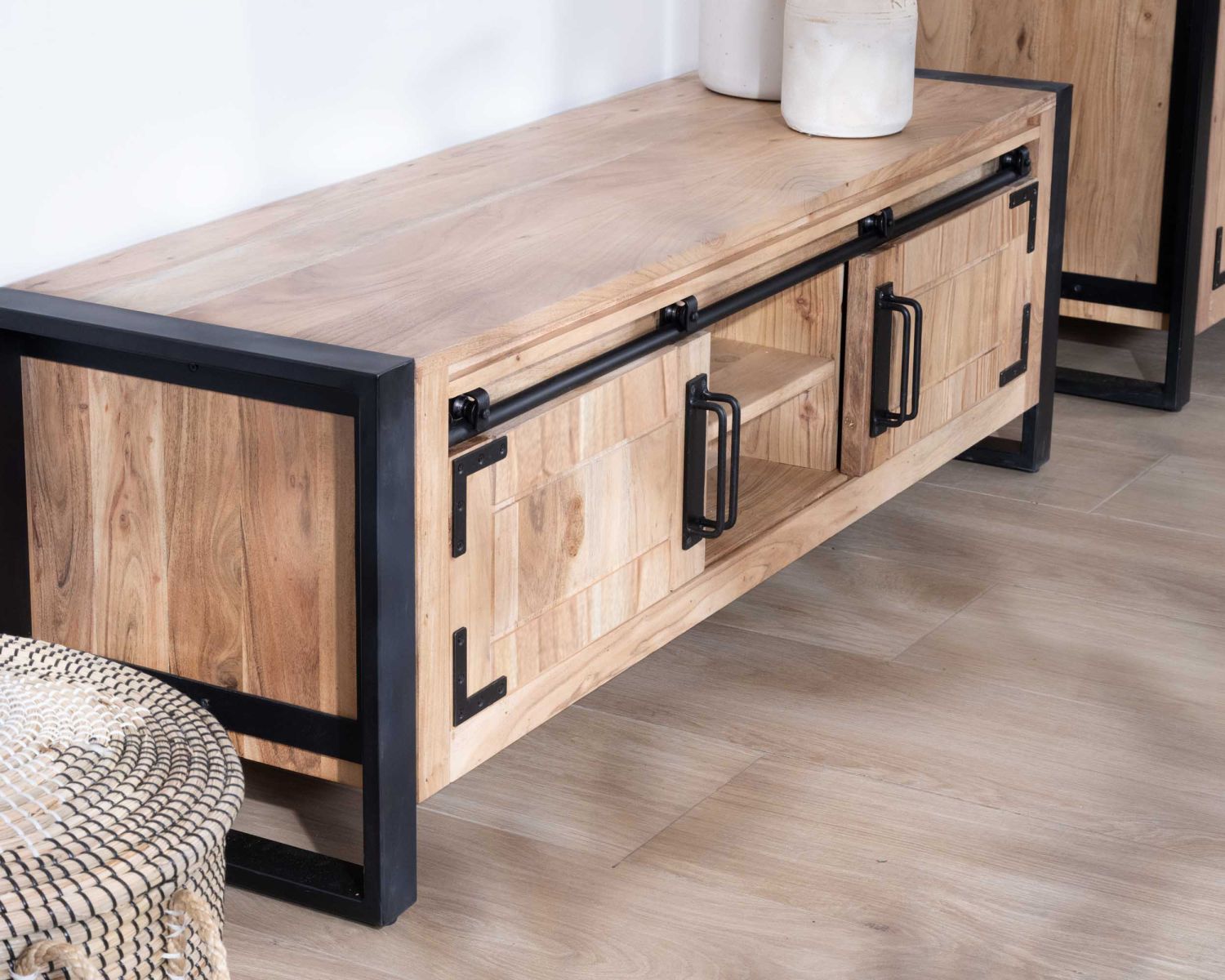 Porta TV "Montreal" a 2 ante in legno e metallo in stile industriale 160 cm