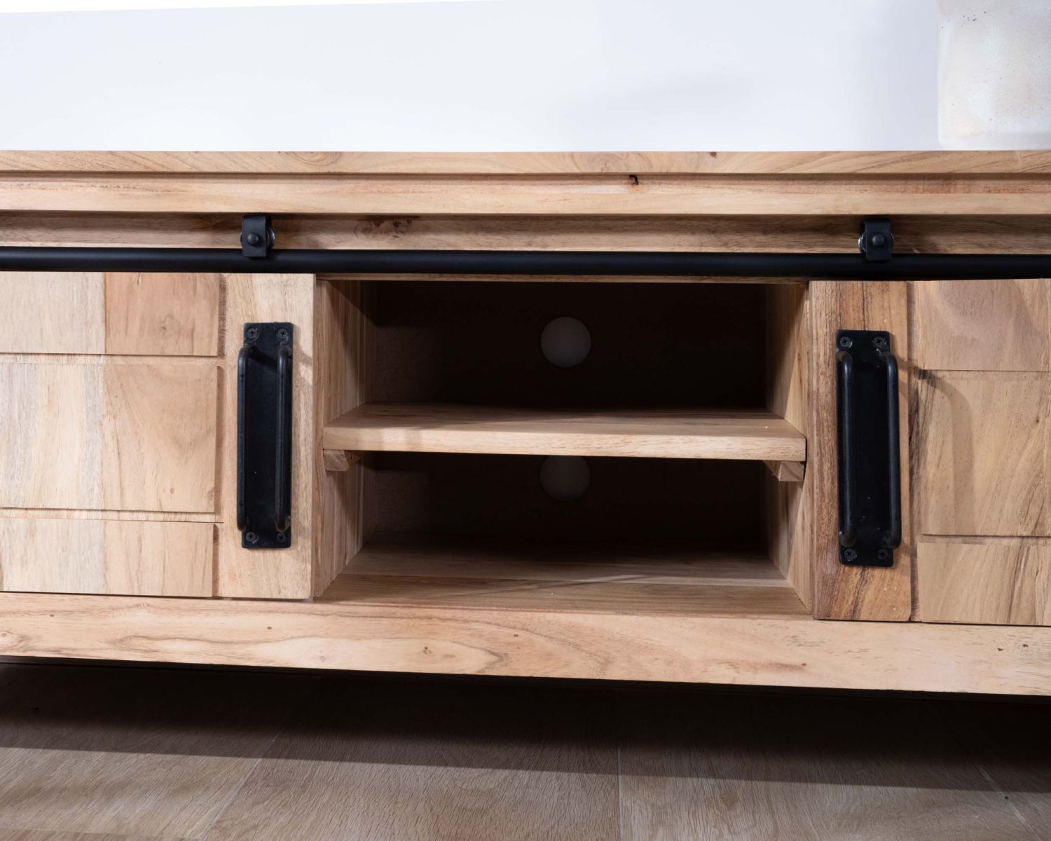 Porta TV industriale 180 cm in legno e metallo 2 porte 2 nicchie "Montreal