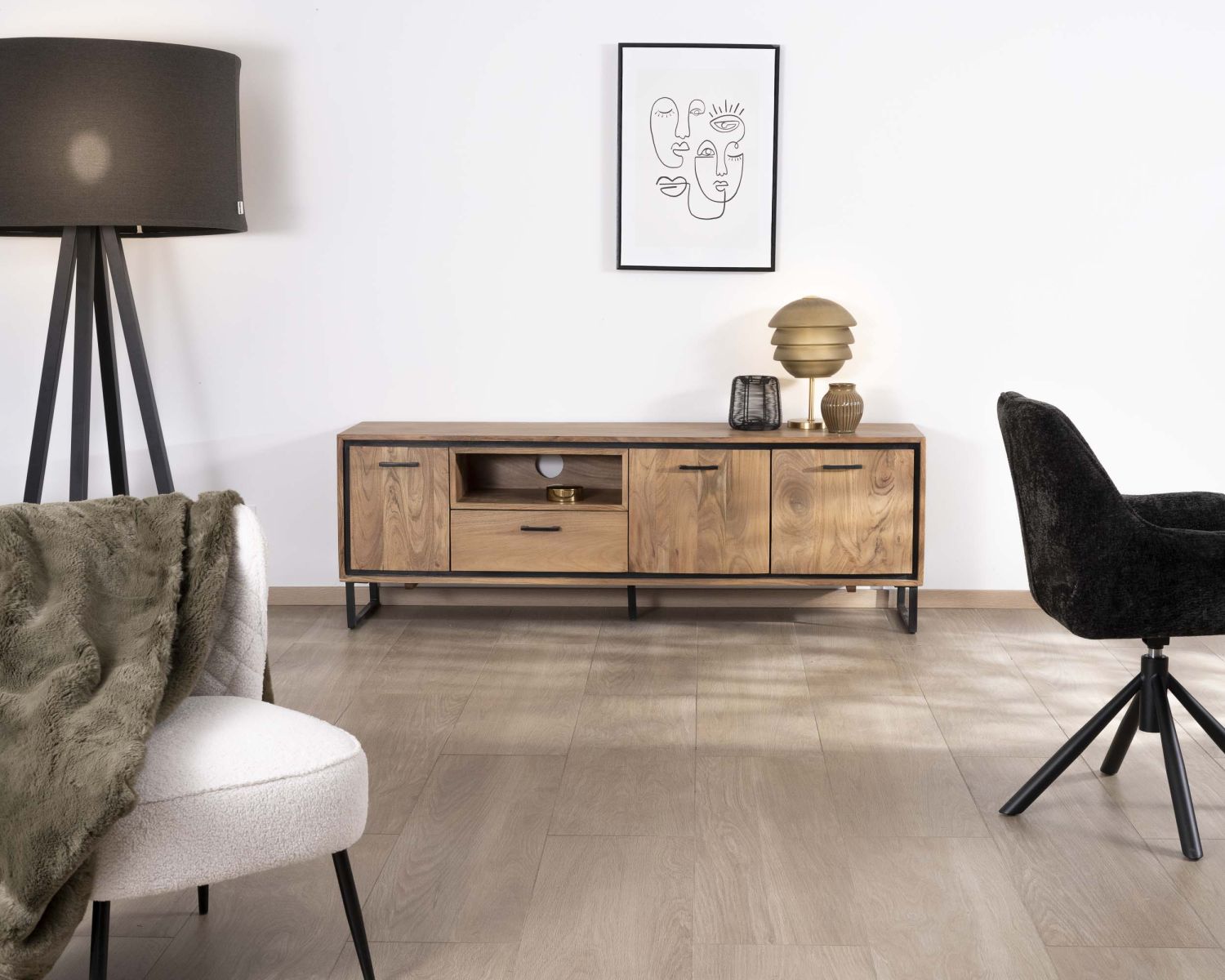 Porta TV industriale "Baltik" in legno di acacia, 180 cm