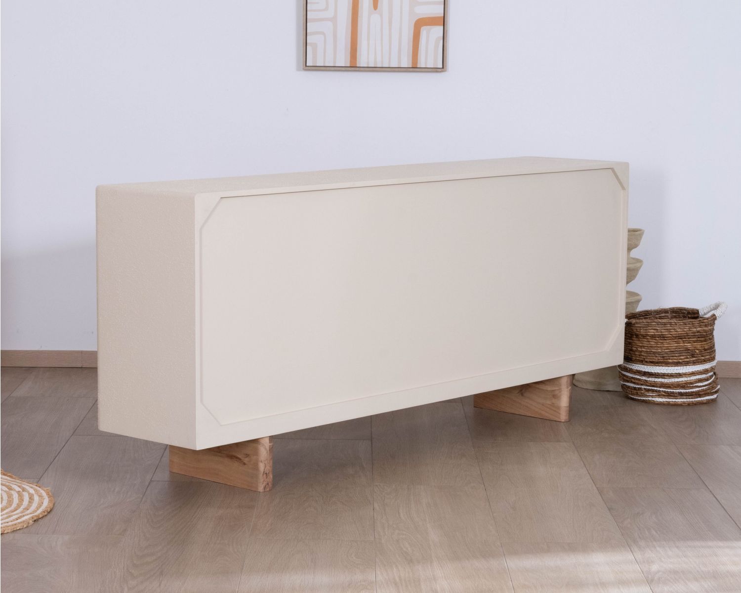 Grande credenza bassa "Miona" a 4 ante in stile organico e contemporaneo