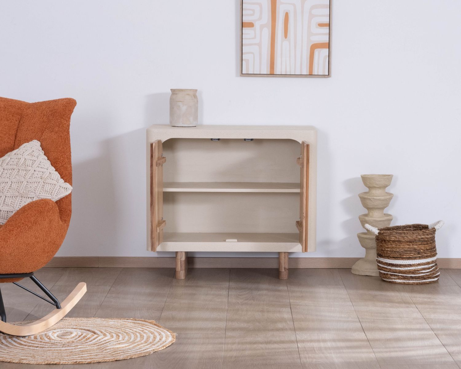 Piccolo mobile contenitore "Miona" in acacia naturale con finitura sabbiata effetto cemento