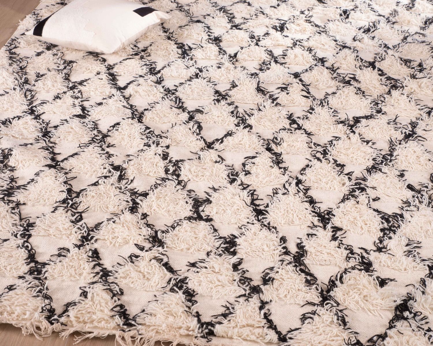 Tappeto "Chart" in lana e cotone 120x180cm