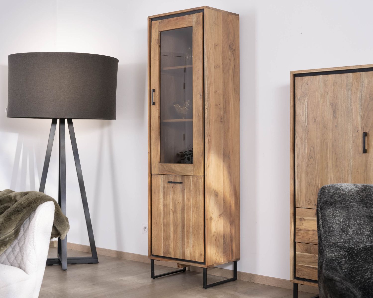 Colonna in vetro stile industriale Acacia "Baltik" in vetro colorato marrone