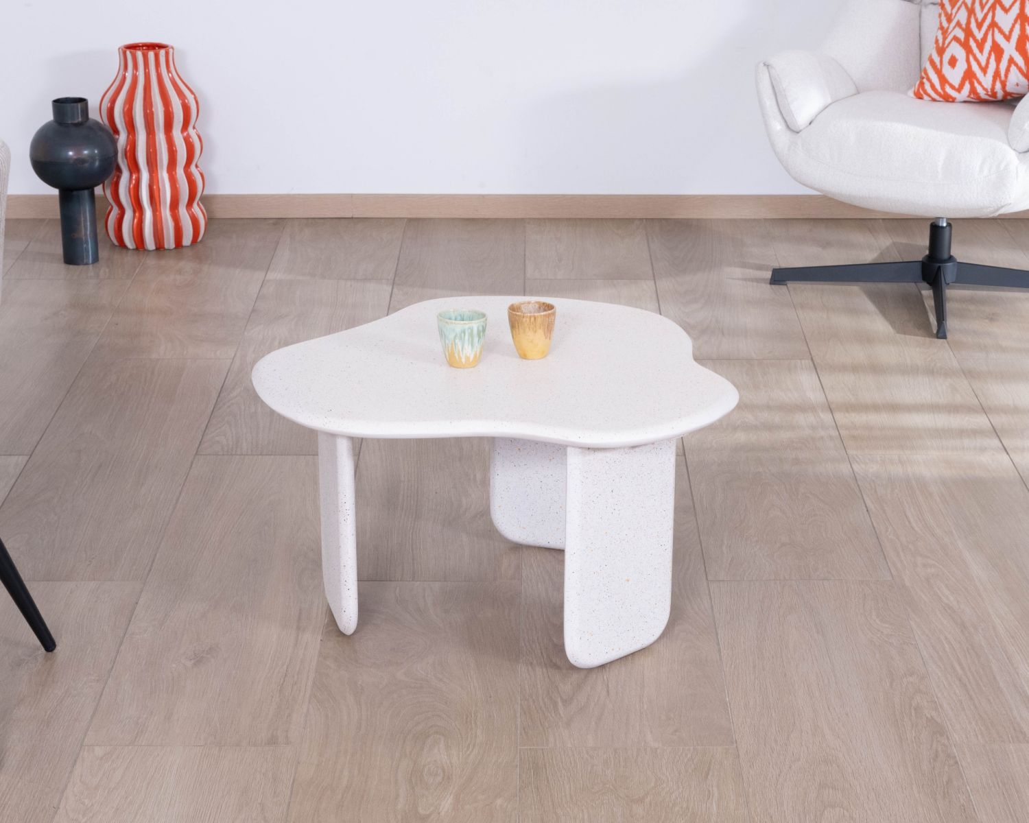 Tavolino da caffè "Naura" in stile terrazzo organico