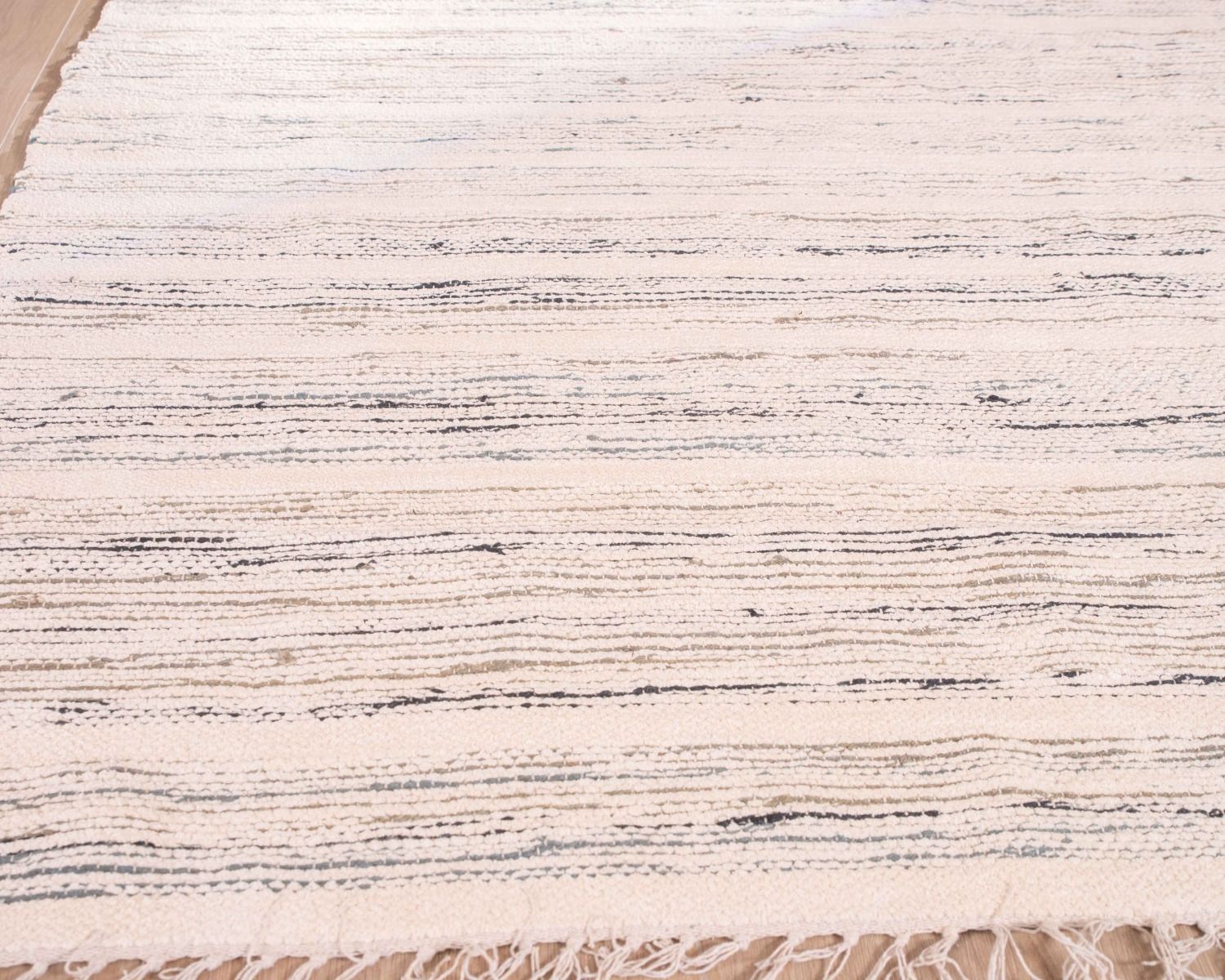 Tappeto "estero" in cotone e juta tessuto a mano con frange 120x180cm