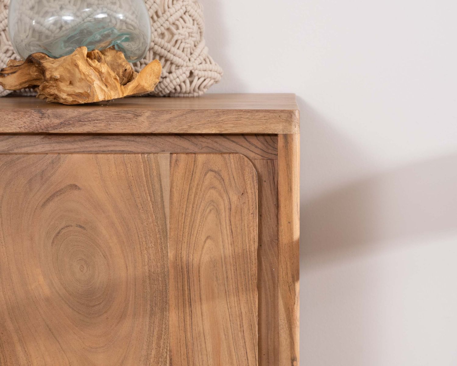 Contenitore piccolo "Melody" con 2 ante in acacia