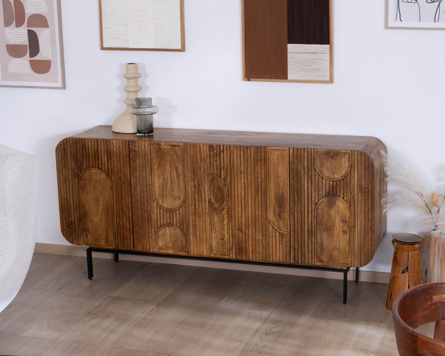 Credenza "Moky" in legno di mango a 4 ante in stile newtro 175 cm