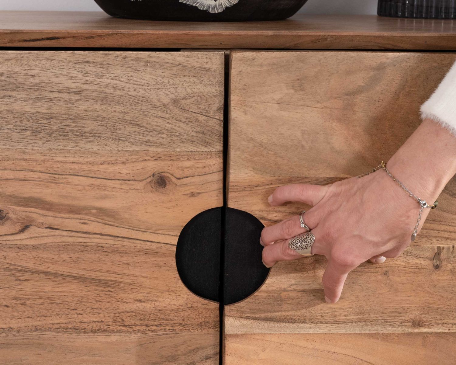 Panca TV "Spot" a 4 ante in acacia 180 cm