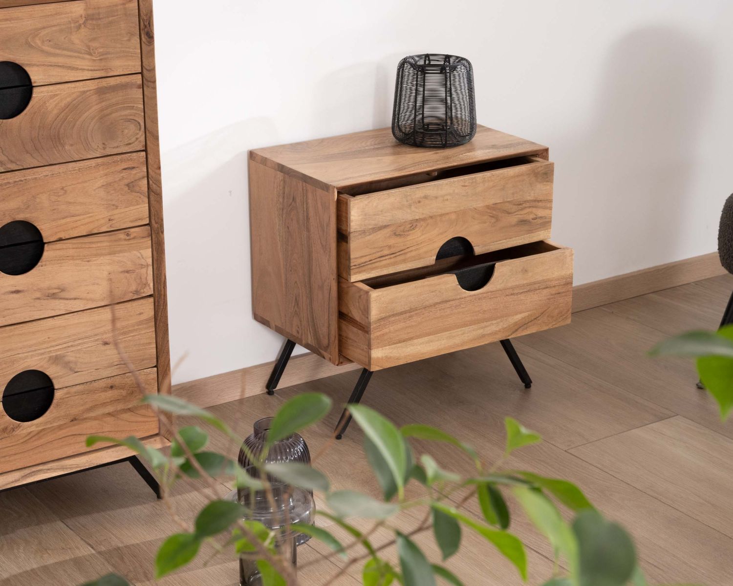 Comodino a 2 cassetti in acacia naturale "Spot