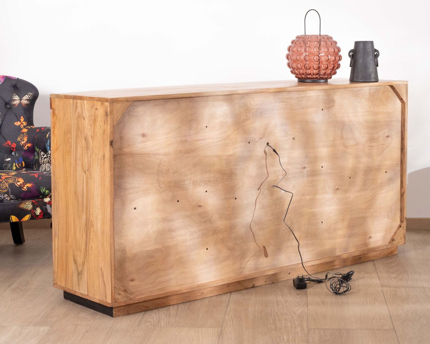 Credenza ultracontemporanea "Lumino" con nicchia di illuminazione a LED