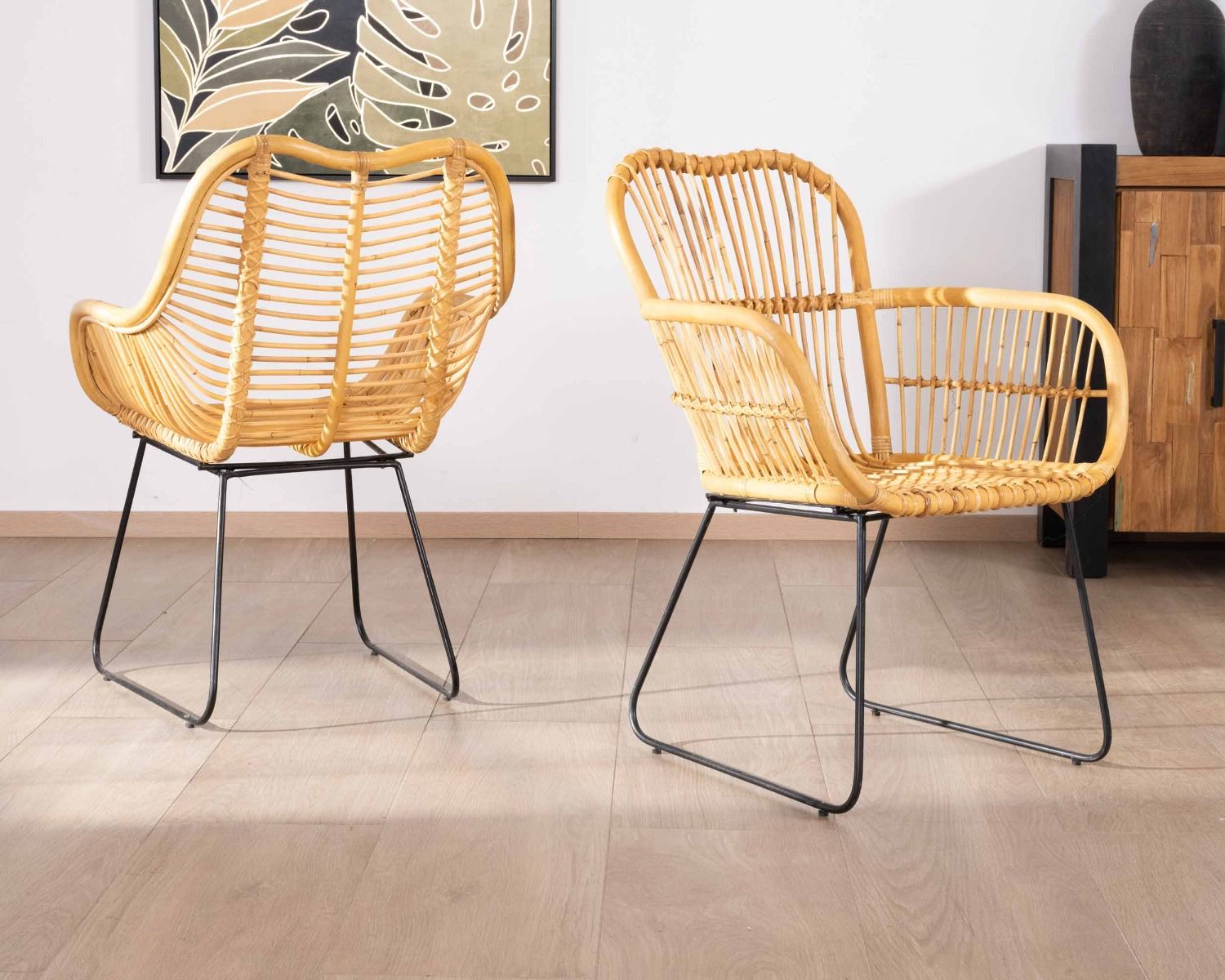 Set di 2 poltrone "Nabi" in rattan jawit e metallo nero