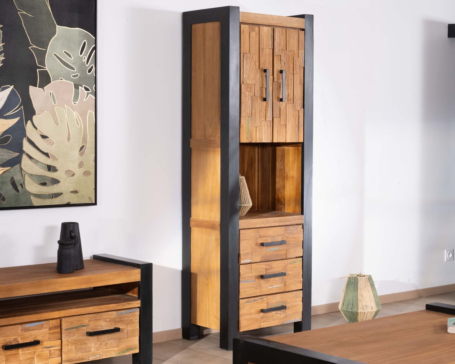 Colonna portaoggetti "Clarke" in teak naturale rigenerato