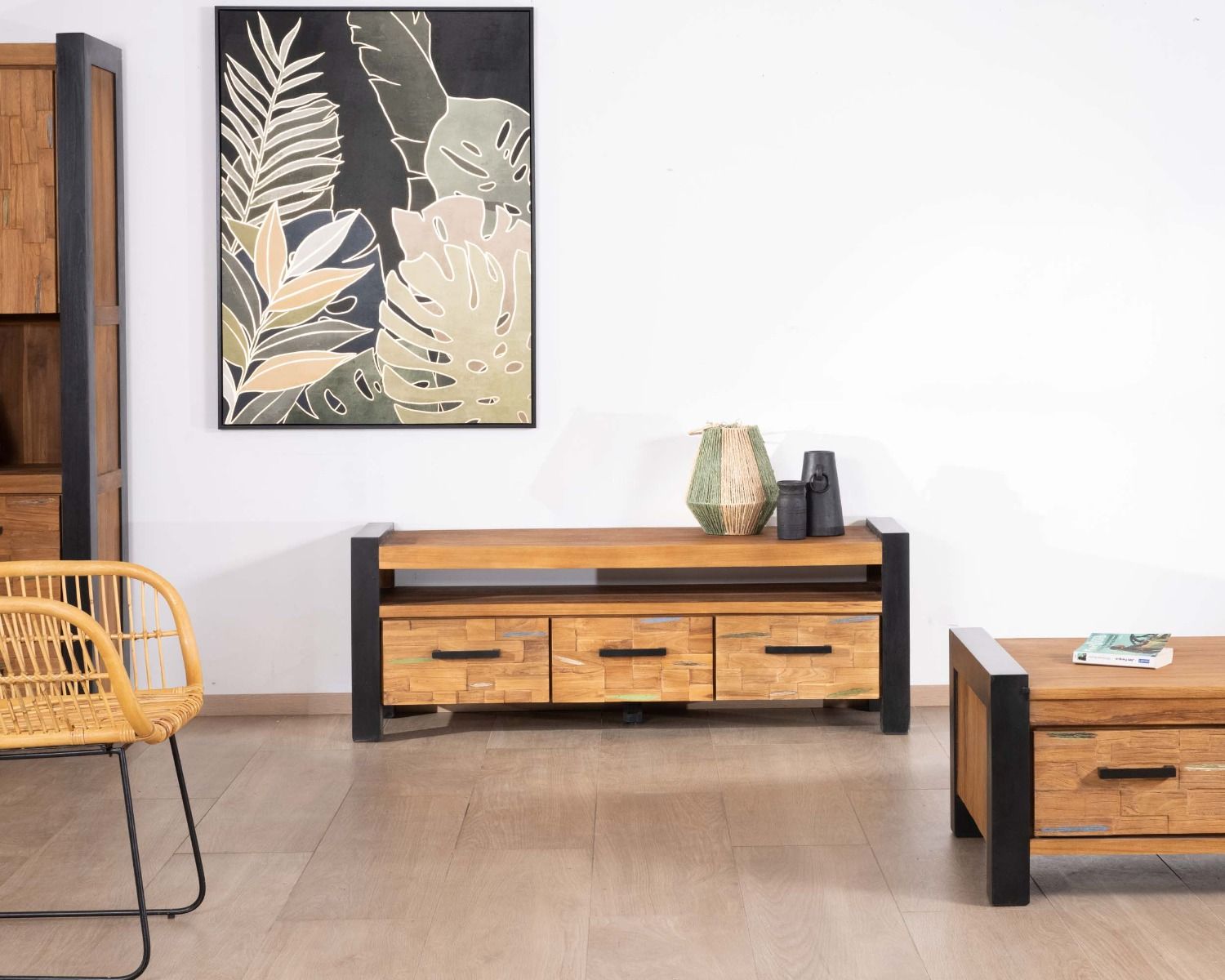 Porta TV Clarke" 150 cm in teak massiccio di recupero