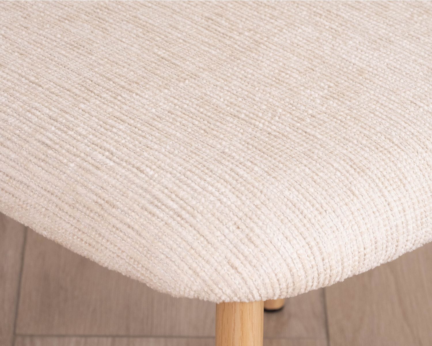 Set di 2 sedie da pranzo scandinave "Arpège" in tessuto intrecciato bianco sporco con gambe in metallo effetto legno chiaro