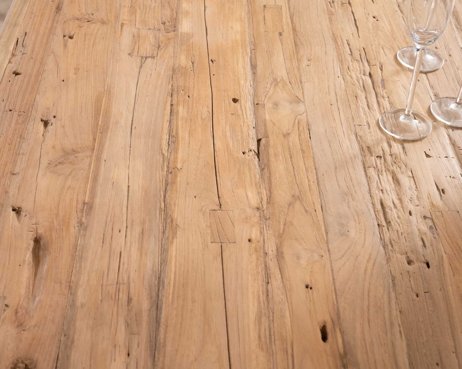 Credenza da 200 cm con ante e cassetti in legno esotico di Troms