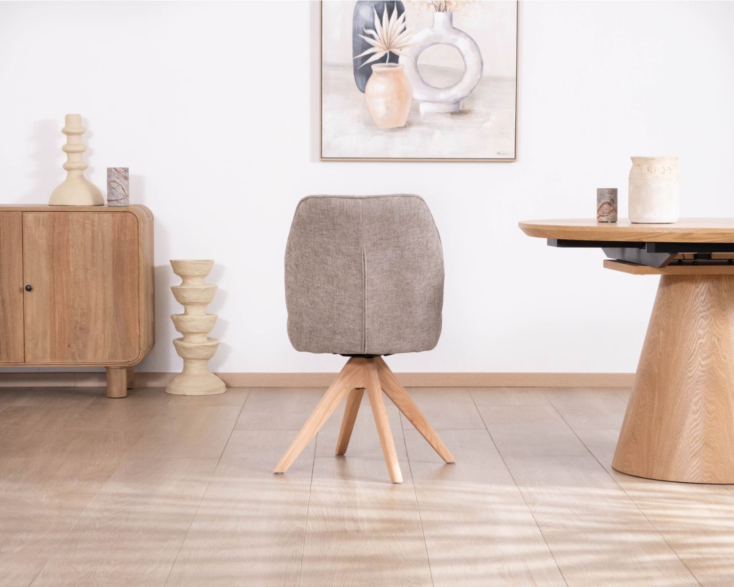 Sedia da pranzo in stile scandinavo "Miloé" in tessuto di ciniglia grigio e gambe in legno a 360 gradi