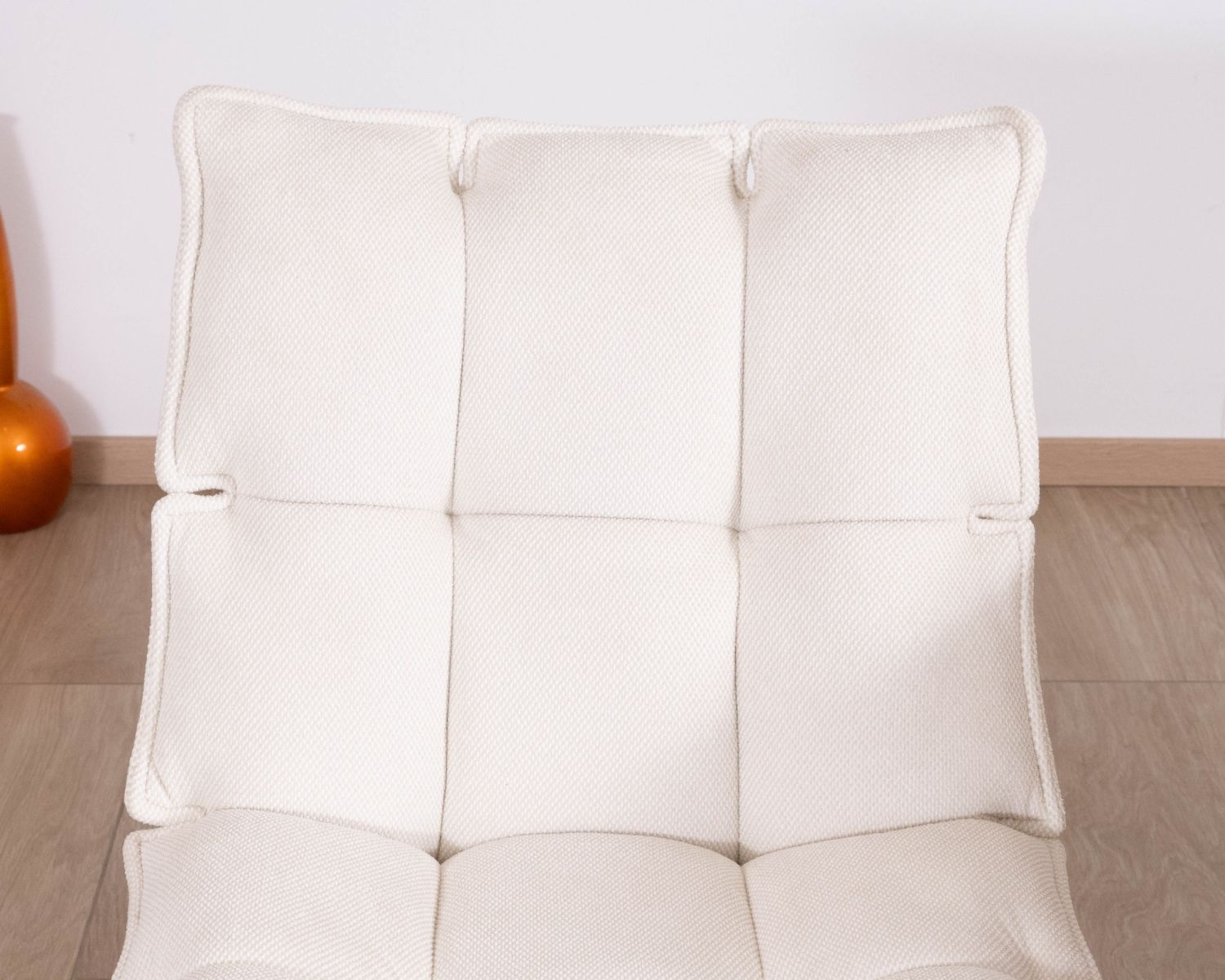 Set di 2 sedie girevoli a 360° di design "Cassidy" con rivestimento in tessuto bianco sporco