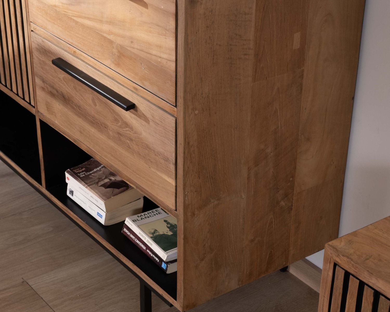 Armadio per porcellane in teak recuperato in stile retrò "Opland