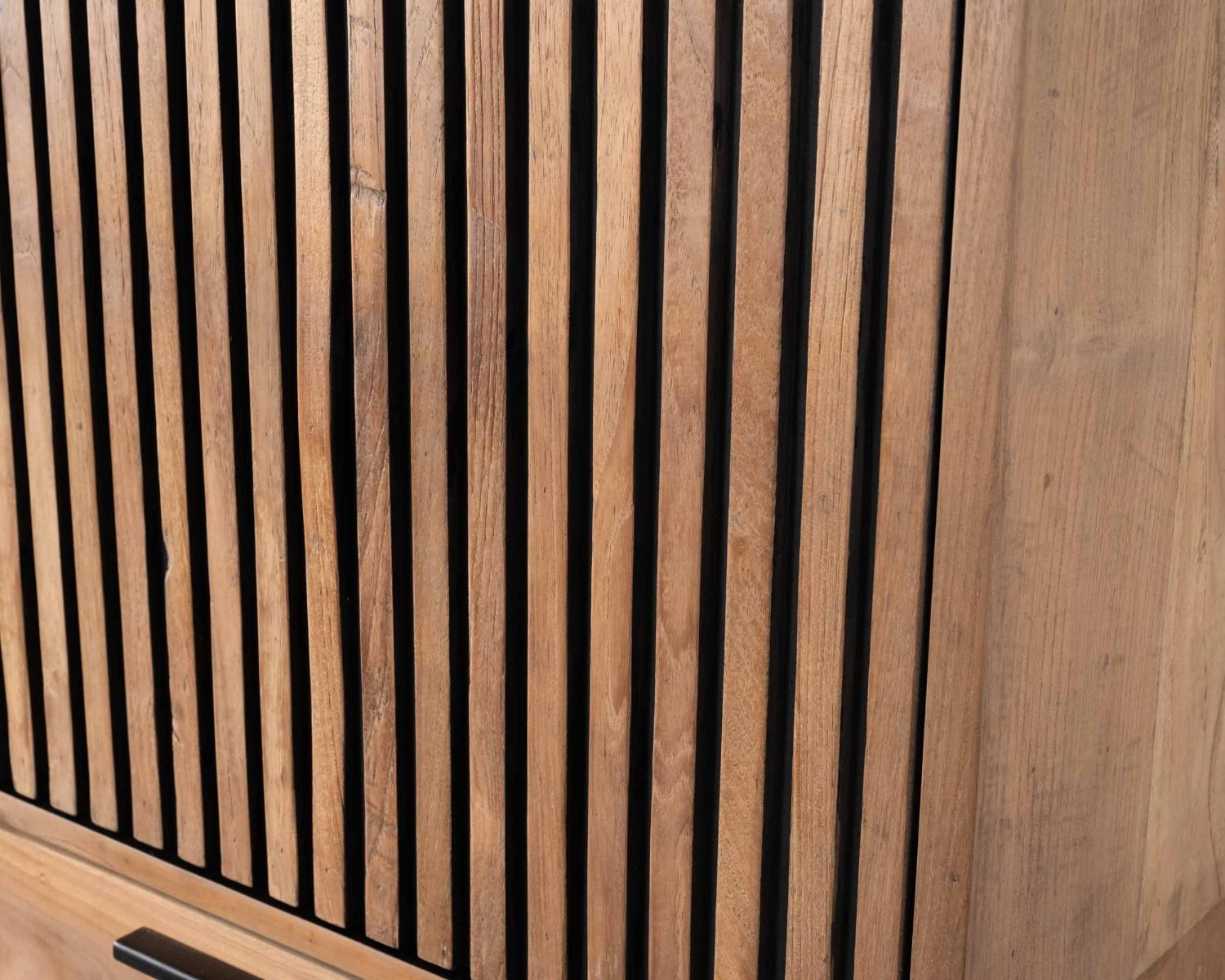 Armadio per porcellane in teak recuperato in stile retrò "Opland