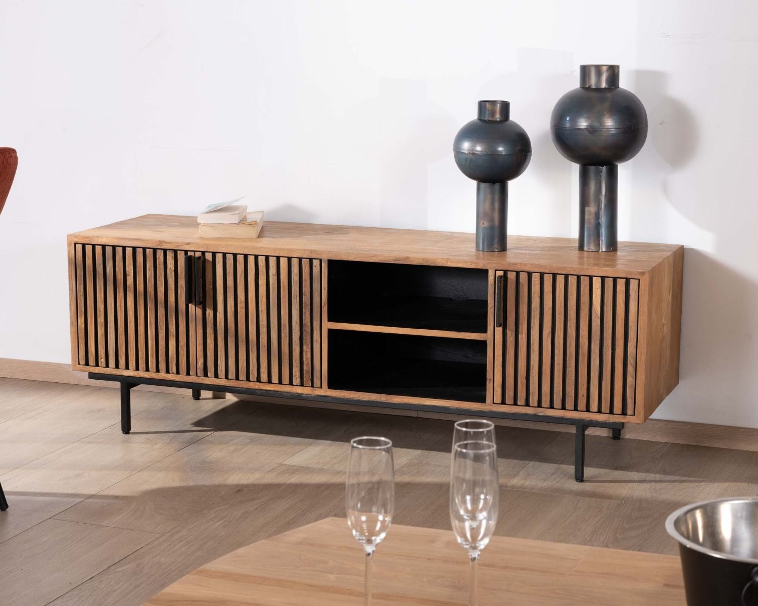 Porta TV "Opland" in stile retrò a 3 ante in teak 160 cm