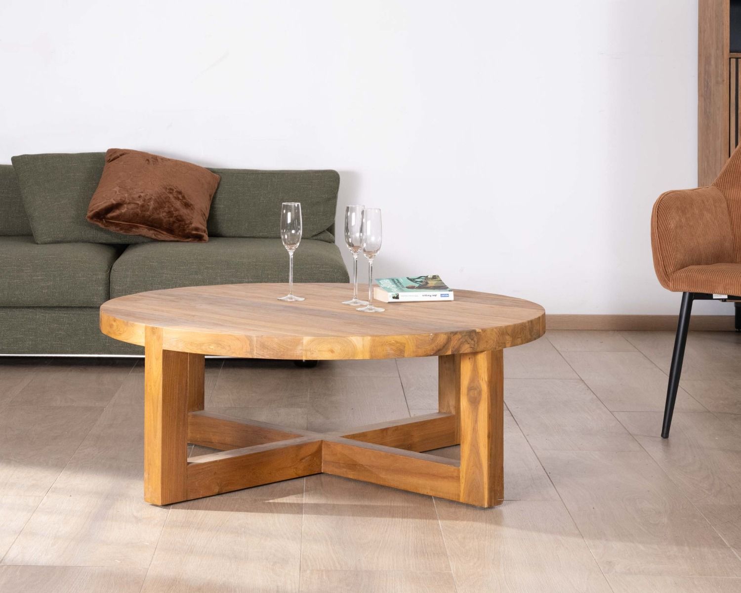 Tavolino rotondo da 110 cm in teak "Balanka