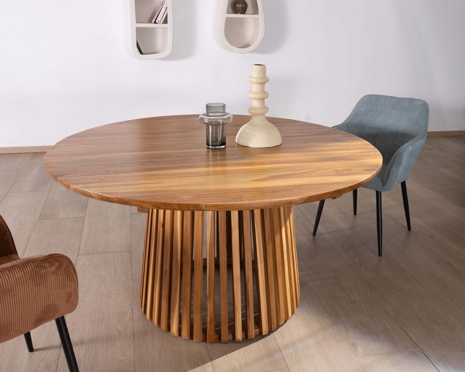 Tavolo rotondo in teak "Dutipi" con gamba centrale rotonda 150 cm