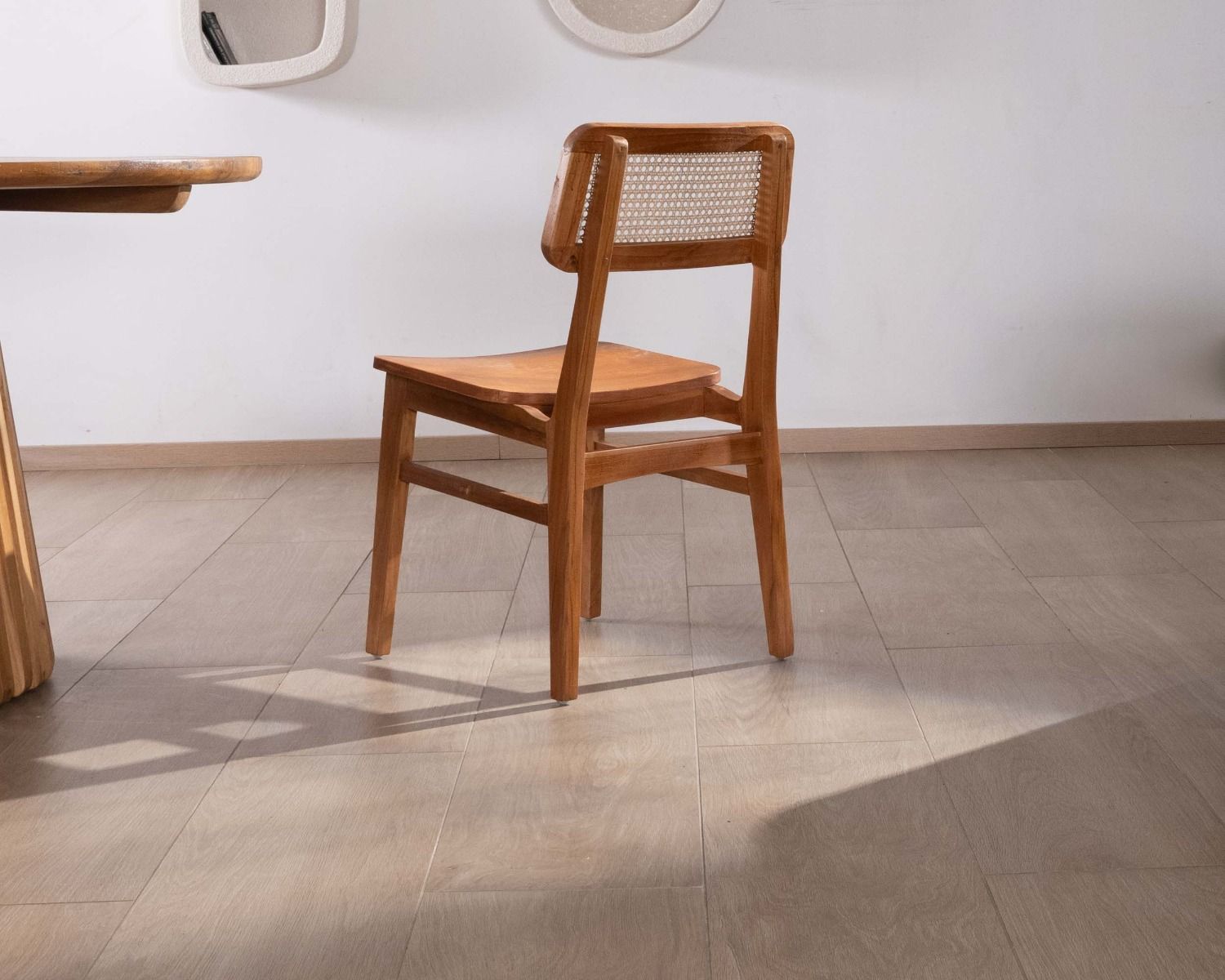 Set di 2 sedie da pranzo "Natsu" in teak con schienale in canna