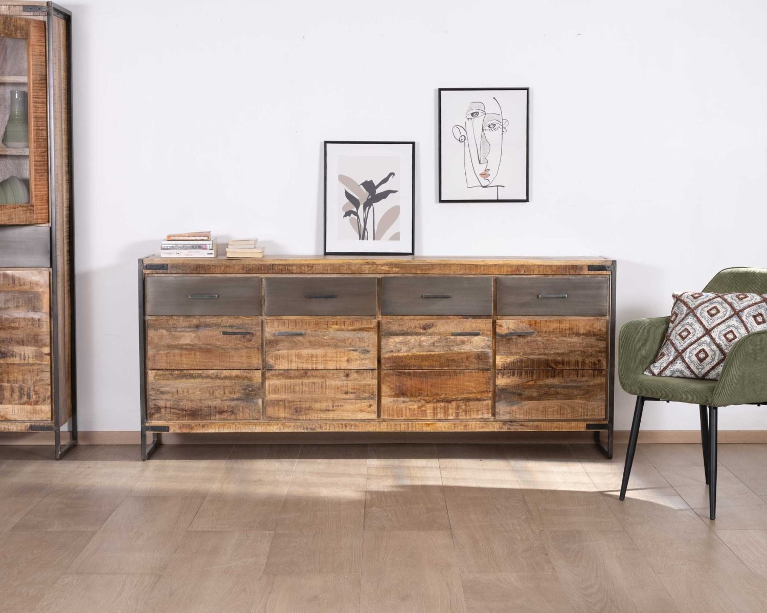 Credenza "Shade" in mango e metallo, 200 cm