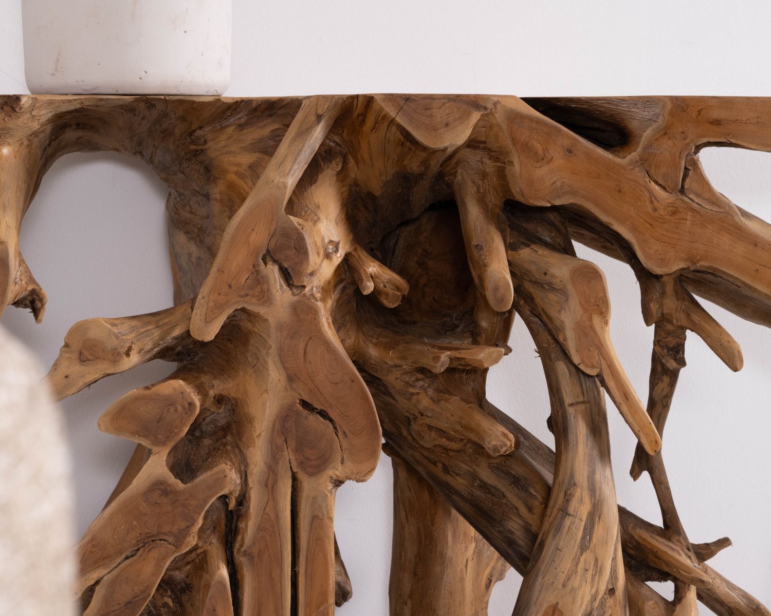 Consolle "Kanoa" in radice di teak naturale