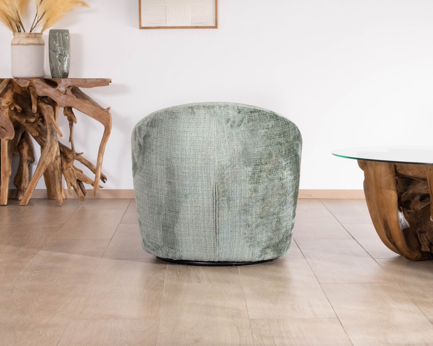 Poltrona girevole "Marylin" in tessuto bouclette setoso verde salvia