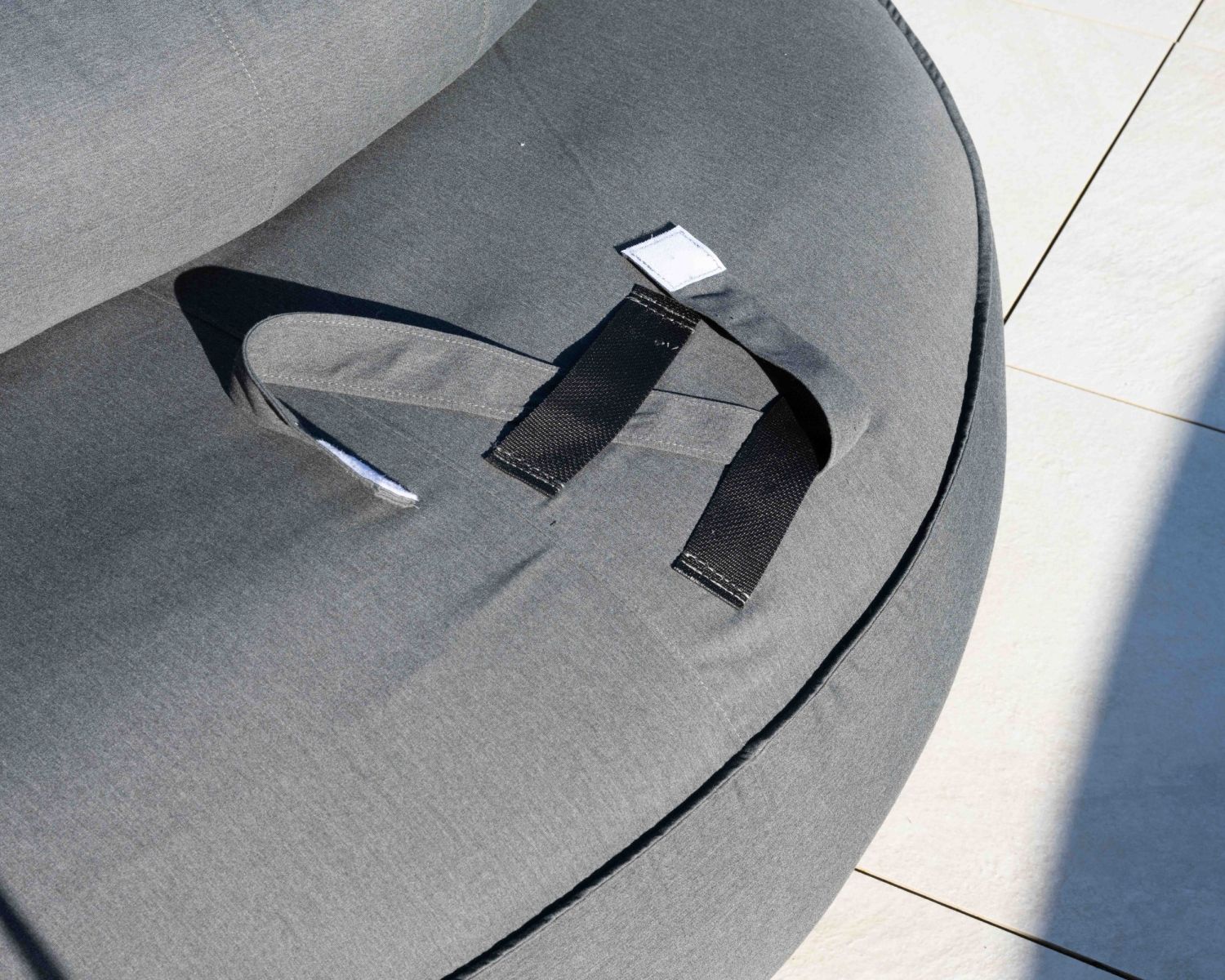 Lettino tondo ultra-umido grigio chiaro diametro 1m80 "Saint Tropez